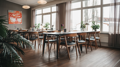 Nytt golv till restaurang Folkis